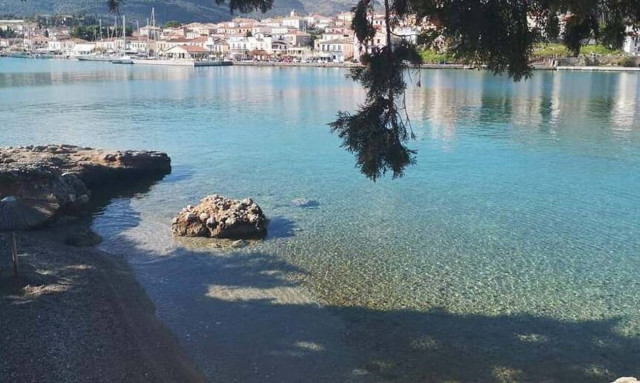 Κορονοϊός: Πότε θα πάμε στα εξοχικά μας και πότε θα κάνουμε τα πρώτα μας μπάνια στη θάλασσα 