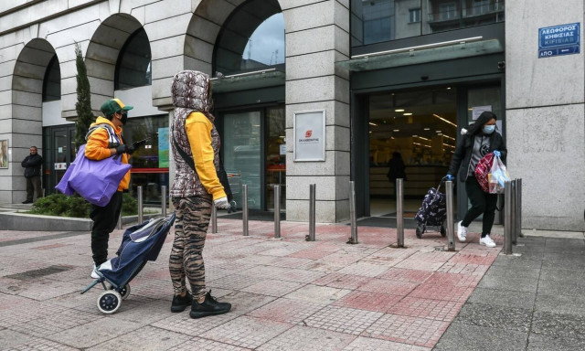 Ωράριο καταστημάτων: Η πρόταση του Εμπορικού Συλλόγου της Αθήνας για το άνοιγμά τους