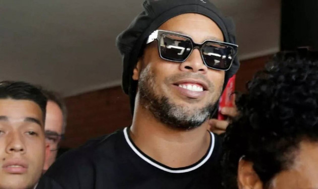 Η πρώτη επιθυμία του αποφυλακισμένου Ροναλντίνιο περιλαμβάνει... φιλιά!