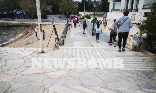 Απαγόρευση κυκλοφορίας: Σε επιφυλακή η κυβέρνηση - Πάνω από 1.400 κλήσεις για άσκοπες μετακινήσεις
