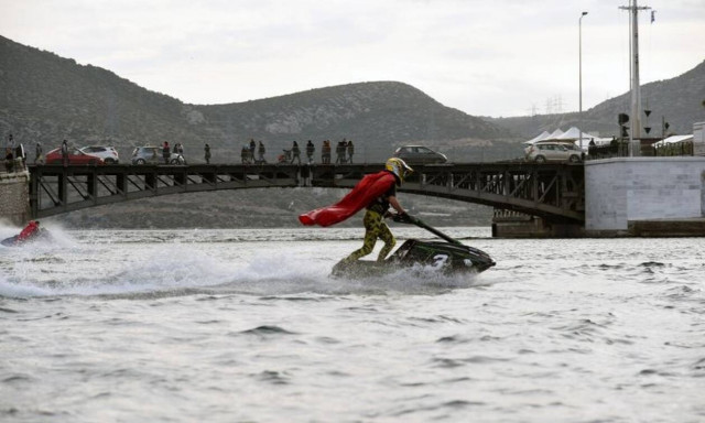 Συγκλονιστικό βίντεο: Έτσι ερημώνει μια πόλη ο κορονοϊός (vid)