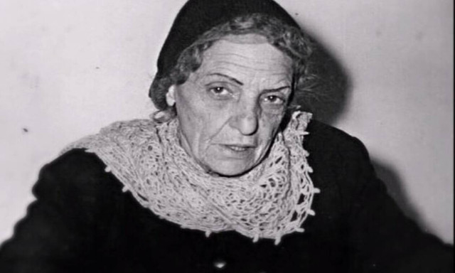 Ευτυχία Παπαγιαννοπούλου: Η ασυμβίβαστη Μικρασιάτισσα που έγινε η ψυχή του ελληνικού τραγουδιού