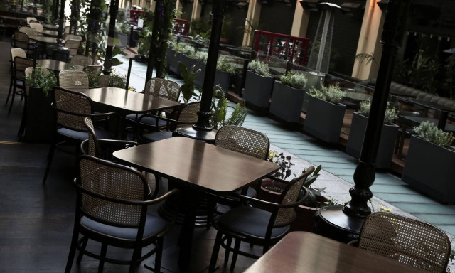 Άρση μέτρων: Έτσι θα λειτουργήσουν εστιατόρια και καφέ - Μέχρι 4 άτομα σε κάθε τραπέζι