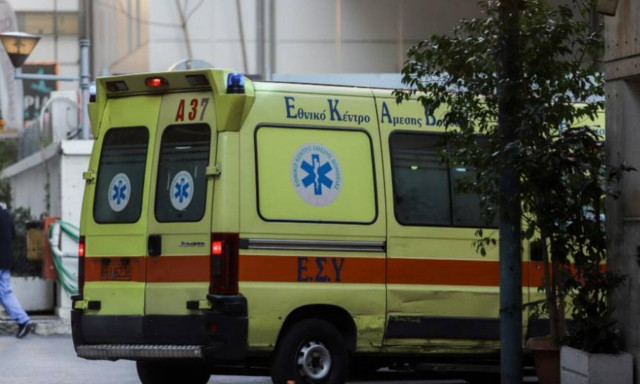 Κορονοϊός: Τραγωδία στην Πάτρα - Νίκησε τον κορονοϊό αλλά έχασε τον πατέρα του από τη νόσο