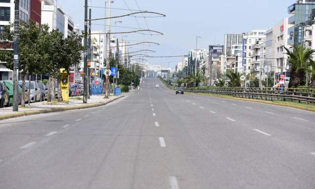 Άρση μέτρων: Τι θα γίνει αν αυξηθούν τα κρούσματα - Πότε θα εξεταστεί νέο lockdown