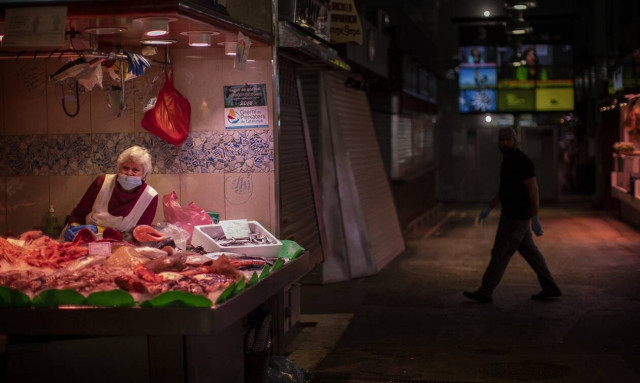 Κορονοϊός - Ισπανία: Άνεργοι μετανάστες στοιβάζονται σε παραγκουπόλεις