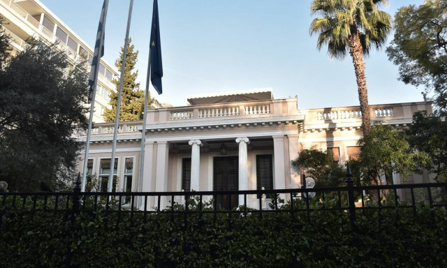 Κορονοϊός: Τι θα γίνει με ηθοποιούς, τραγουδιστές, καλλιτέχνες - Το πακέτο στήριξης του Μαξίμου