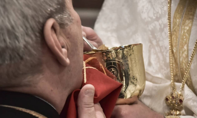 Κορονοϊός: Τι απάντησε ο Στέλιος Πέτσας για την θεία κοινωνία