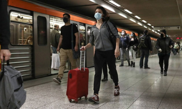 Άρση μέτρων: «Τσουχτερά» πρόστιμα για τις μάσκες - Το σχέδιο των επτά σημείων της ΕΛΑΣ