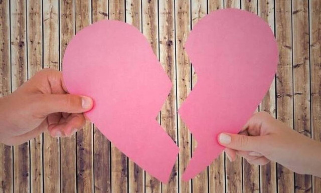 Χωρισμός - βόμβα στην ελληνική showbiz