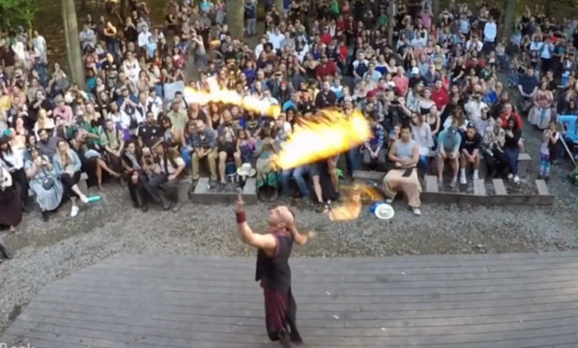 Τον βλέπουν και μένουν με ανοιχτό το στόμα!