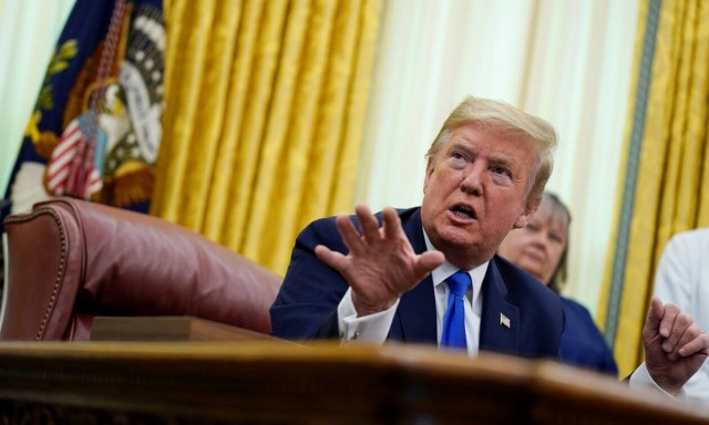 Τραμπ: Η κρίση του κορονοϊού «χειρότερη από το Περλ Χάρμπορ και την 11η Σεπτεμβρίου»