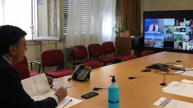 Τηλεδιάσκεψη Κικίλια με θέμα τα εμβόλια για τον κορονοϊό 