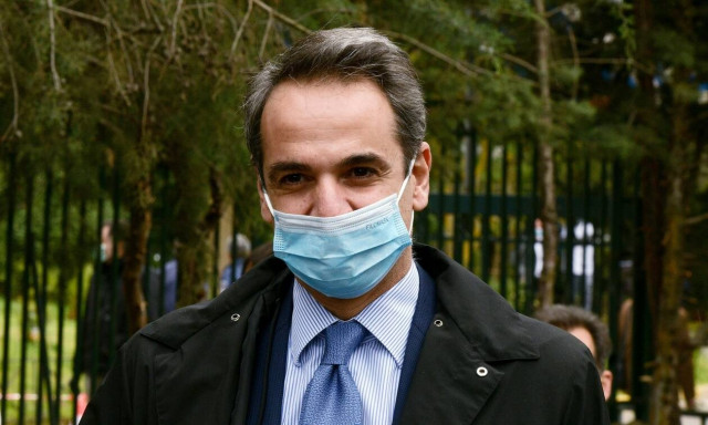 Στο Παγκράτι ο Κυριάκος Μητσοτάκης: Συζήτηση με περαστικούς και μαγαζάτορες