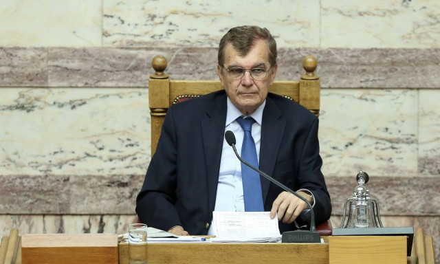 Δημήτρης Κρεμαστινός: Η ζωή και το έργο του γιατρού και πολιτικού - Η ιστορική σχέση με τον Ανδρέα