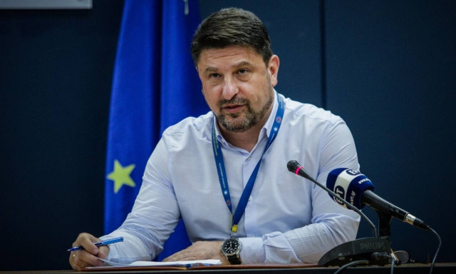 Χαρδαλιάς: Σε ισχύ η απαγόρευση μετακίνησης από νομό σε νομό (vid)