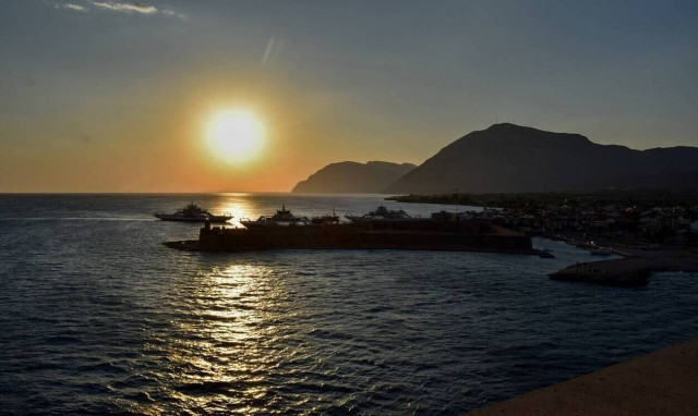 Kαιρός: Θερμή εισβολή από την Αφρική - Η πρόγνωση από τον Τάσο Αρνιακό (vid)