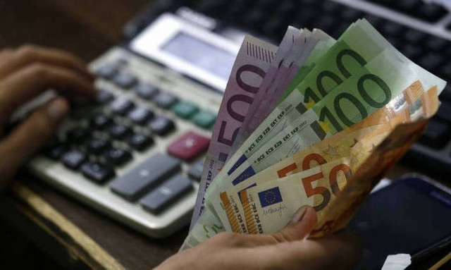 Ανοίγει ο δρόμος για χορήγηση δανείων με κρατική εγγύηση