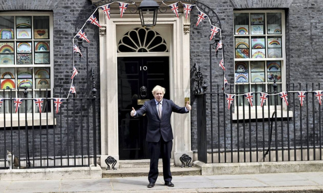 Κορονοϊός Βρετανία: 269 νεκροί σε ένα 24ωρο - Σαλος με το σλογκαν κυβέρνησης «Μείνετε σε εγρήγορση»