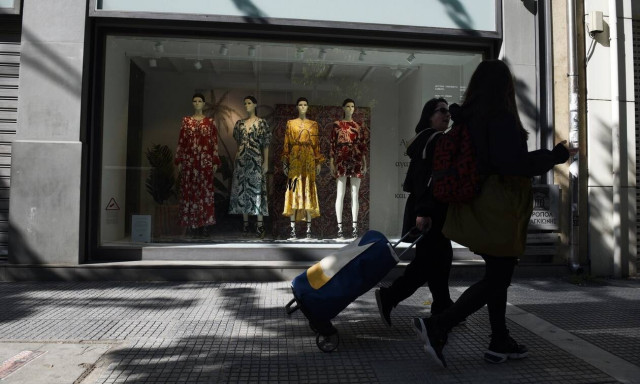 Άρση μέτρων: Αυτά τα καταστήματα ανοίγουν τη Δευτέρα - Τα ωράρια και οι κανόνες λειτουργίας τους