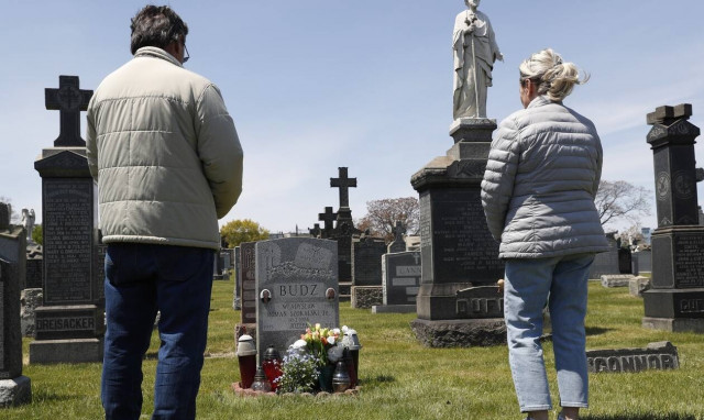 Κορονοϊός ΗΠΑ: Μόνο θάνατος! Πάνω από 80.000 οι νεκροί