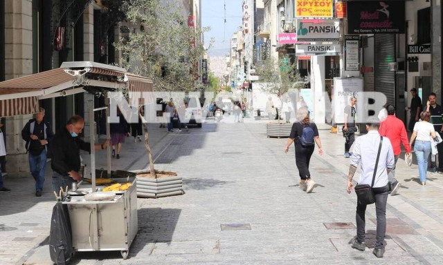 Επεκτείνονται τα μέτρα στήριξης: Τι θα ισχύει για επιχειρήσεις και εργαζόμενους σε αναστολή