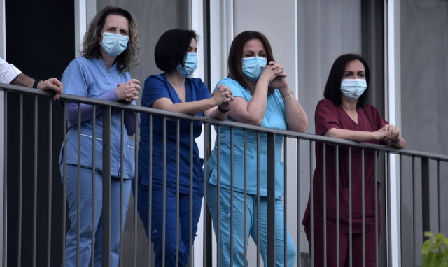 Συγκεντρώσεις διαμαρτυρίας στις πύλες των νοσοκομείων προγραμματίζει για αύριο η ΠΟΕΔΗΝ