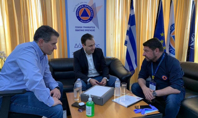 Συνάντηση Χαρδαλιά-Παπαστεργίου για την αντιμετώπιση έκτακτων αναγκών