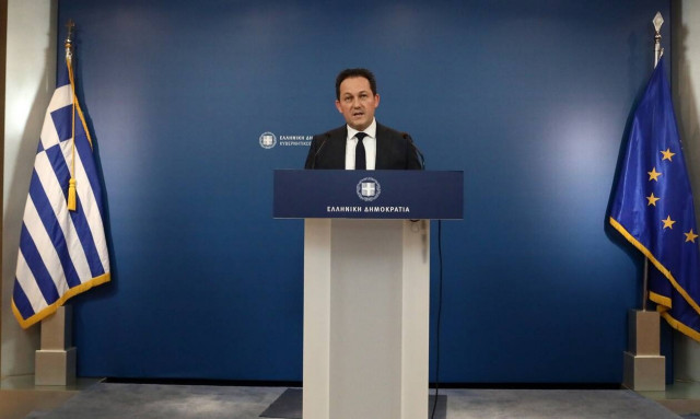 Πέτσας: Όσοι αγνοούν τους κανόνες και καλούν σε συναθροίσεις θέτουν σε κίνδυνο το κοινωνικό σύνολο