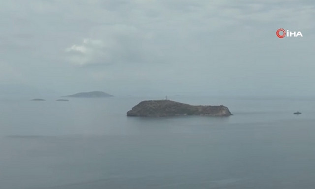 Όργιο προπαγάνδας από τους Τούρκους: «Οι Έλληνες εγκατέλειψαν τα Ίμια»