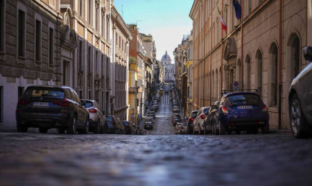 Κορονοϊός - Ιταλία: Πάνω από 600 νέα κρούσματα το τελευταίο 24ωρο - 172 νεκροί σε μία ημέρα