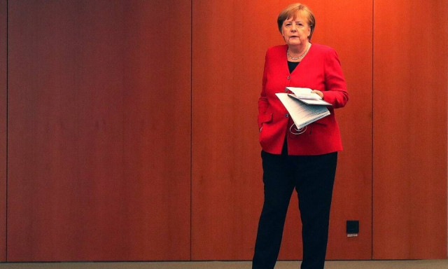 Μέρκελ: Η Γερμανία πρέπει να βοηθήσει τα άλλα κράτη της ΕΕ να ξανασταθούν στα πόδια τους