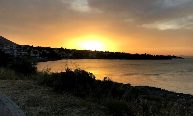 Χάσαμε τα λόγια μας! Είναι σαν να πετούν στον ουρανό της Χαλκίδας