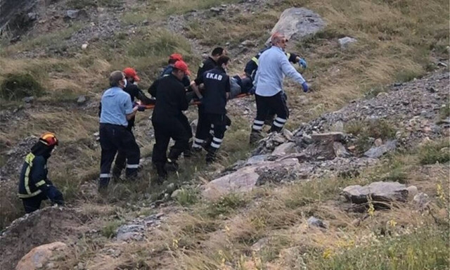 Θεσσαλονίκη: Έπεσε στο γκρεμό με το αυτοκίνητό του, αλλά δεν επιχείρησε να αυτοκτονήσει