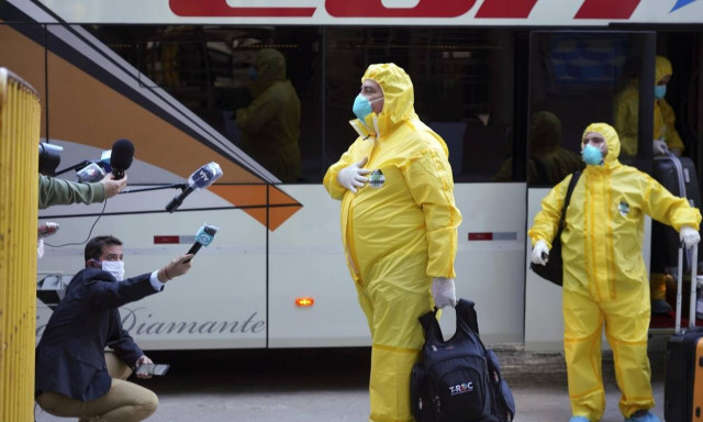 Κορονοϊός: Η χαλάρωση των μέτρων ξυπνά τον εφιάλτη του lockdown - Ποιες χώρες κινδυνεύουν  