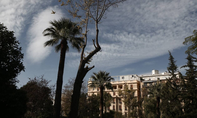 Καιρός: Τους 35 βαθμούς έφθασε η μέγιστη θερμοκρασία σήμερα – Νέα άνοδος από την Πέμπτη (14/5)