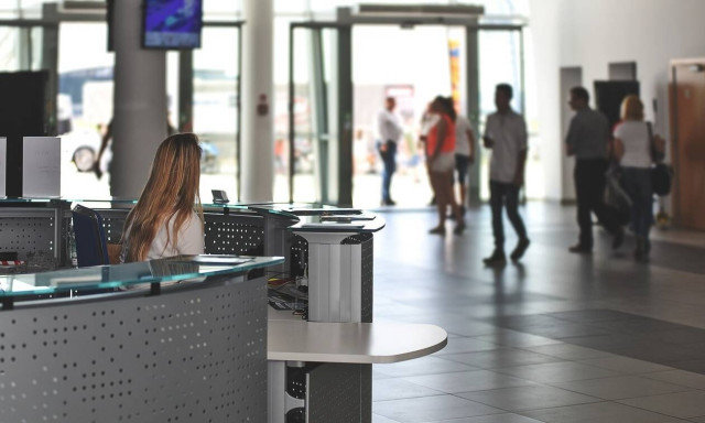 Καλοκαίρι 2020: Οδηγός για τα ξενοδοχεία-Τα μέτρα, οι προφυλάξεις και τι θα γίνει αν υπάρξει κρούσμα