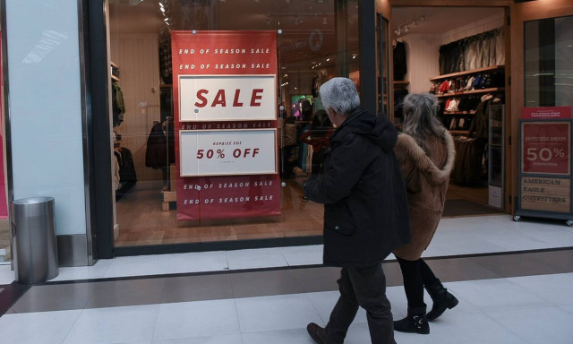 Εμπορικά κέντρα: Ανοίγουν τη Δευτέρα με περιορισμούς - Ποιοι θα πρέπει να φοράνε μάσκα