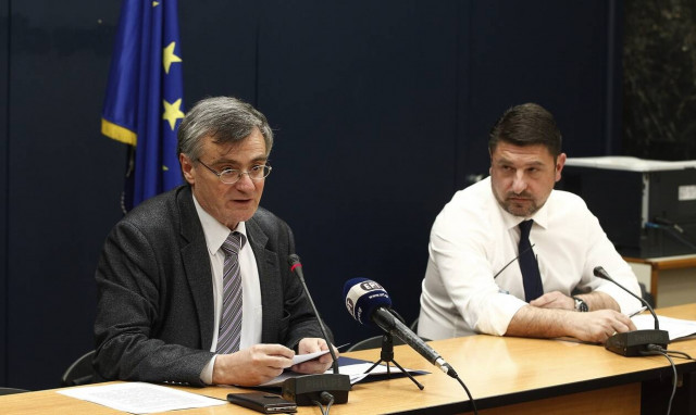 Κορονοϊός: Δείτε LIVE την ενημέρωση του υπουργείου Υγείας από τον Σ. Τσιόδρα και το Ν. Χαρδαλιά