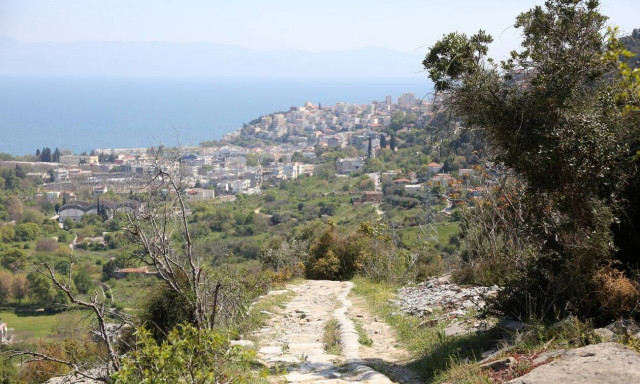 H Καβάλα στην καραντίνα και μετά την άρση της - Εκπληκτικά πλάνα από drone