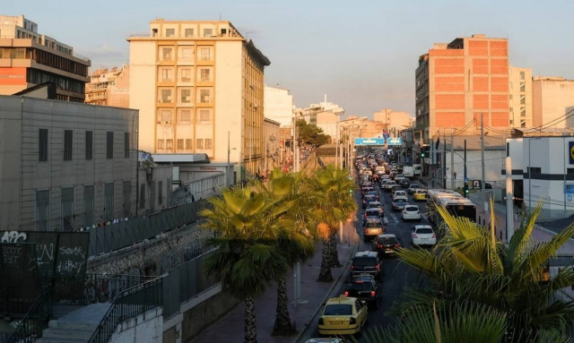 Έρχεται επιδότηση αγοράς ηλεκτροκίνητων αυτοκινήτων: Νέο «Εξοικονομώ κατ’ οίκον» το Φθινόπωρο