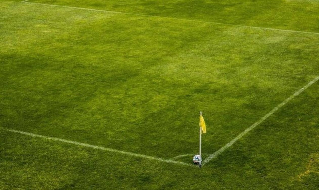 Τραγωδία: Νεκρός ο 8χρονος γιος πασίγνωστου ποδοσφαιριστή - Έπεσε από το μπαλκόνι (pics)