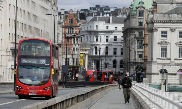 Κορονοϊός Βρετανία: Η απογραφή των βασιλικών κύκνων ακυρώνεται - Μια παράδοση αιώνων 