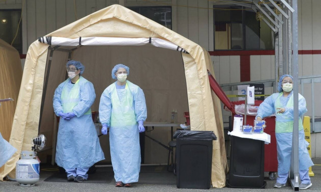 Κορονοϊός στις ΗΠΑ: Οι νεκροί ξεπέρασαν τους 90.000