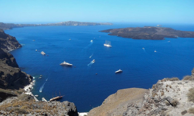 Τα ξένα MME επικεντρώνονται στην έναρξη της τουριστικής σεζόν στην Ελλάδα