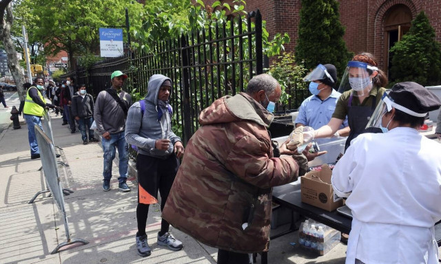 Κορονοϊός ΗΠΑ: Οι φτωχές συνοικίες της Νέας Υόρκης καταγράφουν υψηλότερα θετικά ποσοστά Covid-19