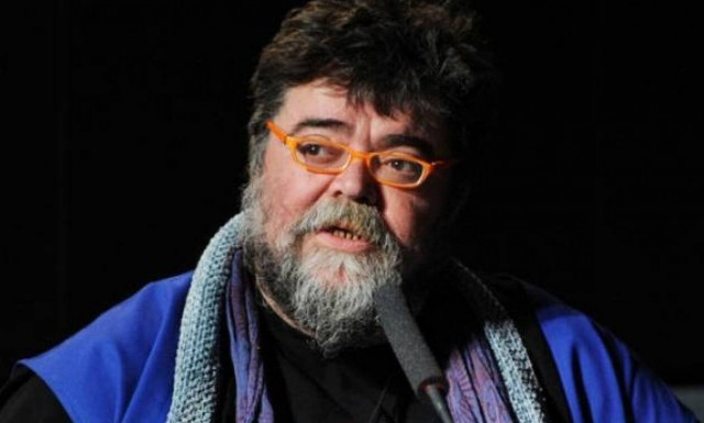 Κραουνάκης: Tα 800 ευρώ για τα πνευματικά δικαιώματα και ο σάλος στα social media