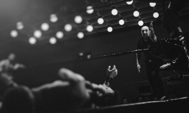 Τραγωδία: Βρέθηκε νεκρός πασίγνωστος αθλητής – Προσπάθησε να σώσει τον γιο του