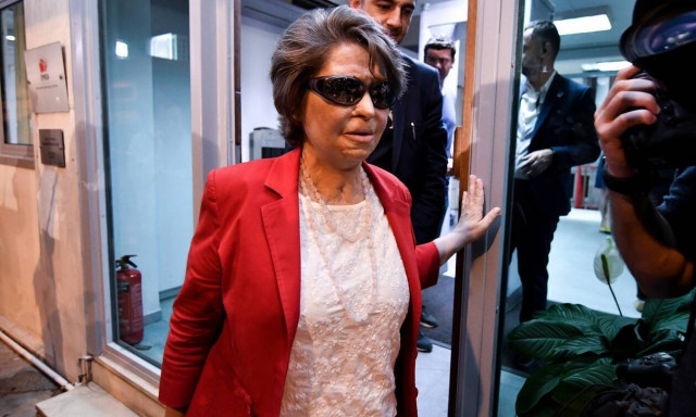 Επίθεση με βιτριόλι: Η Κούνεβα θυμάται τον εφιάλτη που έζησε - «Κάηκαν οι φωνητικές μου χορδές»