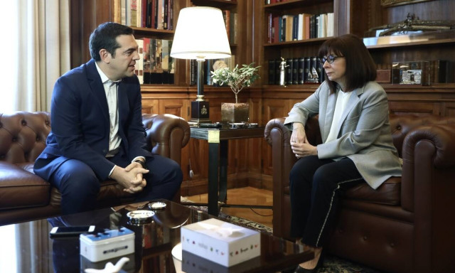 The Greek people's prosperity a common goal, President Sakellaropoulou says in meeting with Tsipras